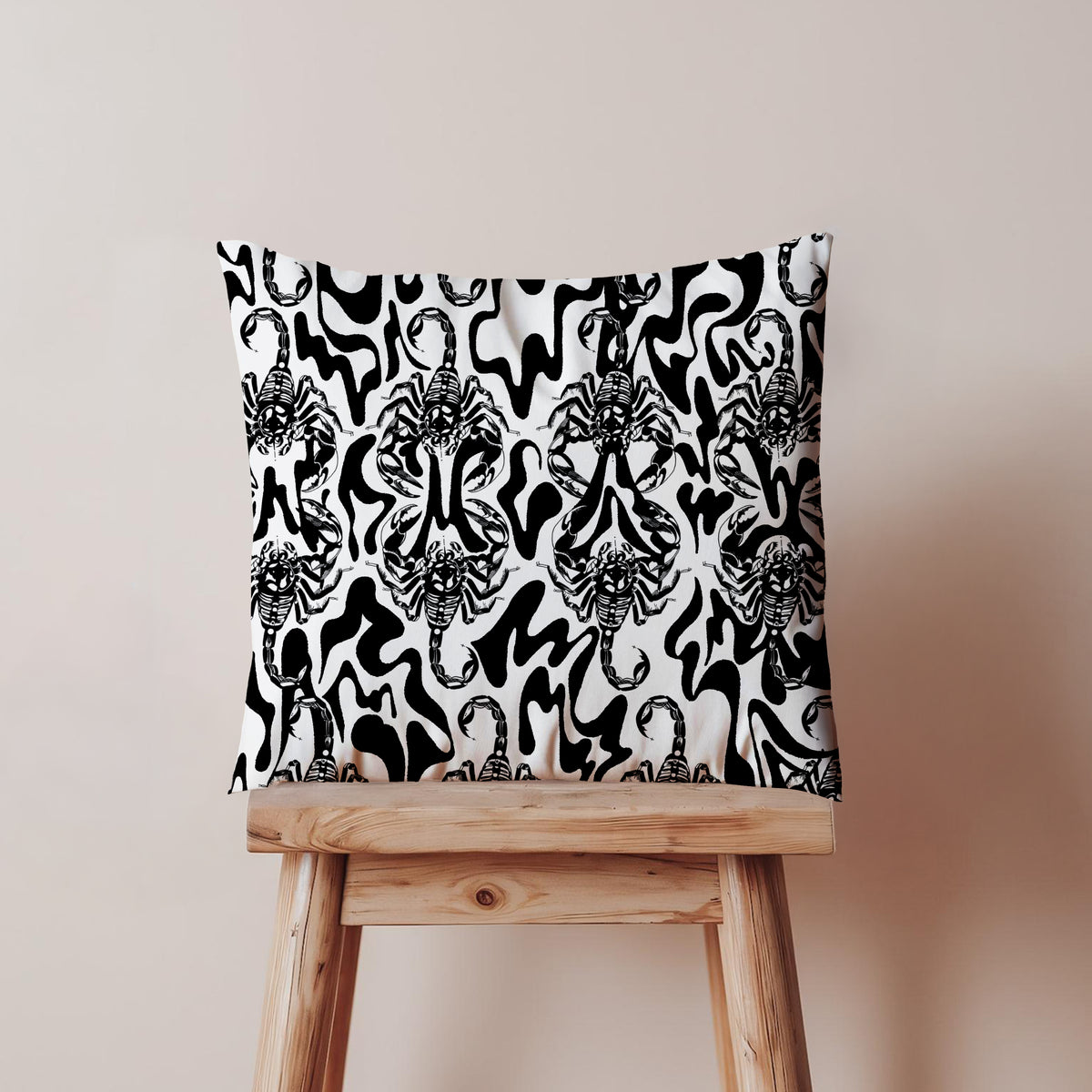 Scorpion Flow Pillow Case